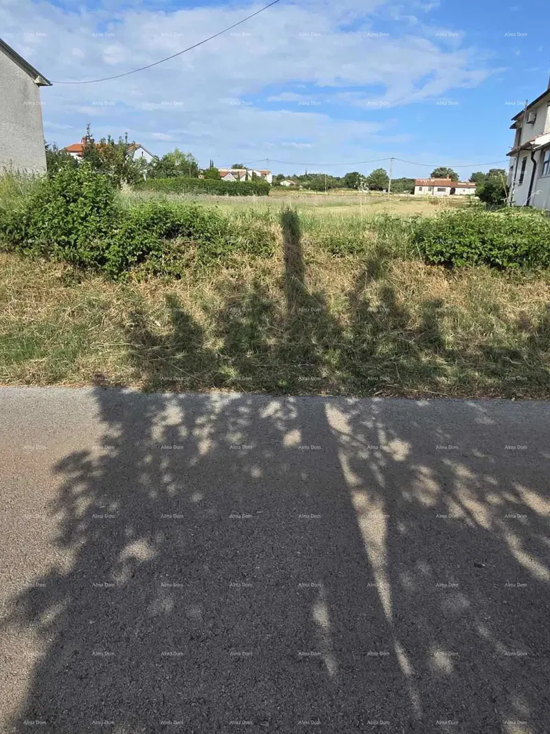 In vendita terreno edificabile – Marčana, 840 m² – 2