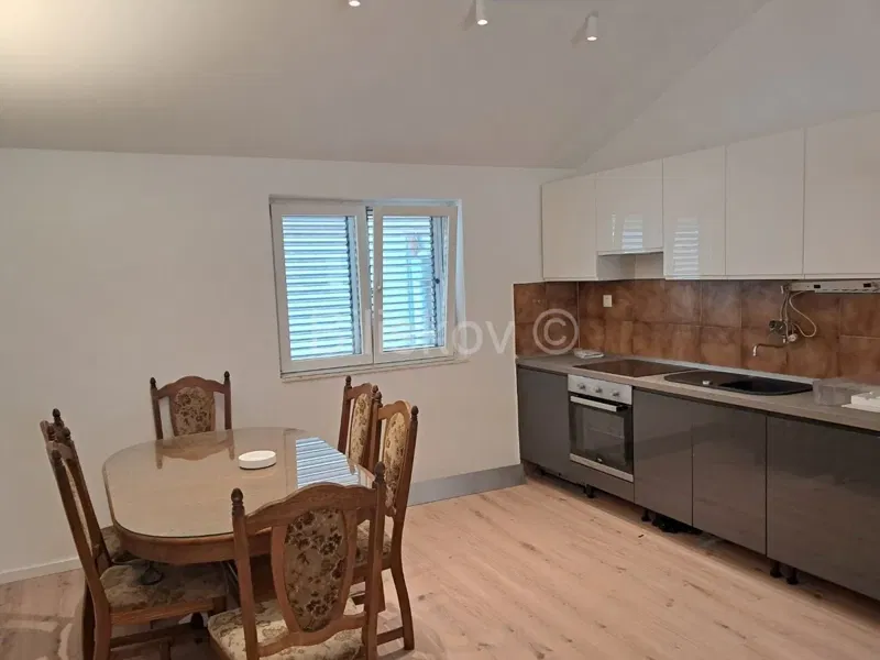 Long-term rental private house Visoka Split – 3