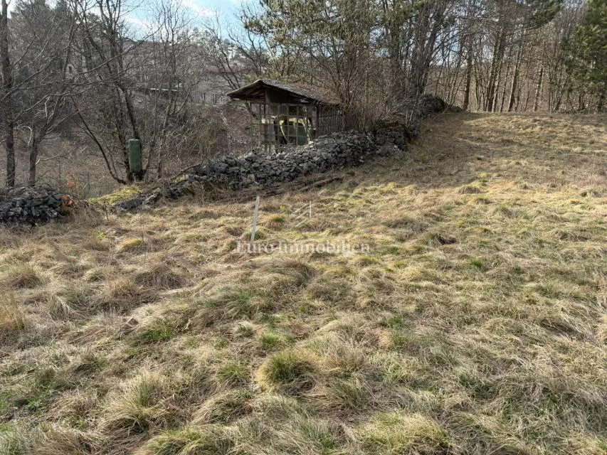 Klana, građevinsko zemljište, 1.657m2