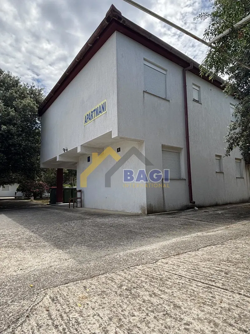 Zaton - kuća (apartmani) za radnike