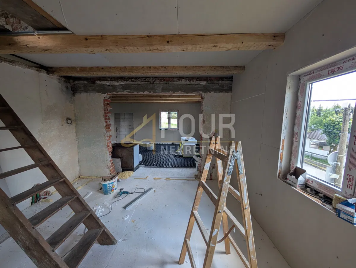 Pohoří Gorski kotar, Delnice, okolí, samostatně stojící dům 190m2