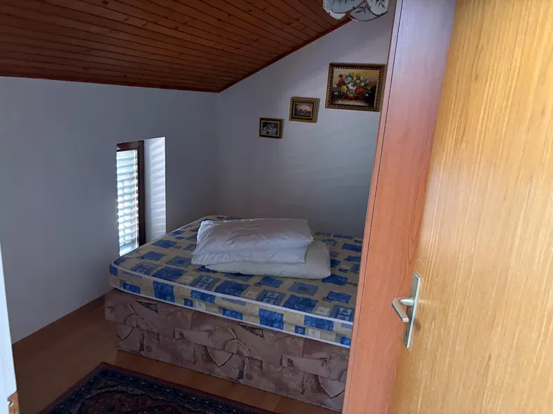 Iznajmljujem 3 apartmana
