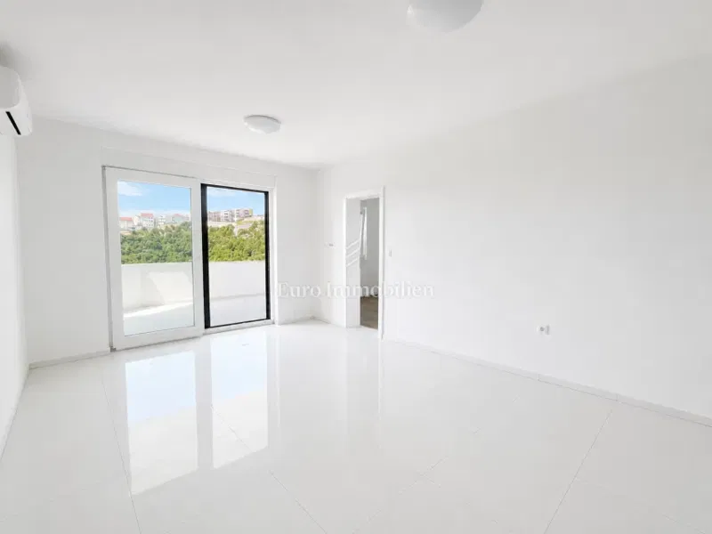 Novi Vinodolski – Modern New-Build Apartment S1 – 2