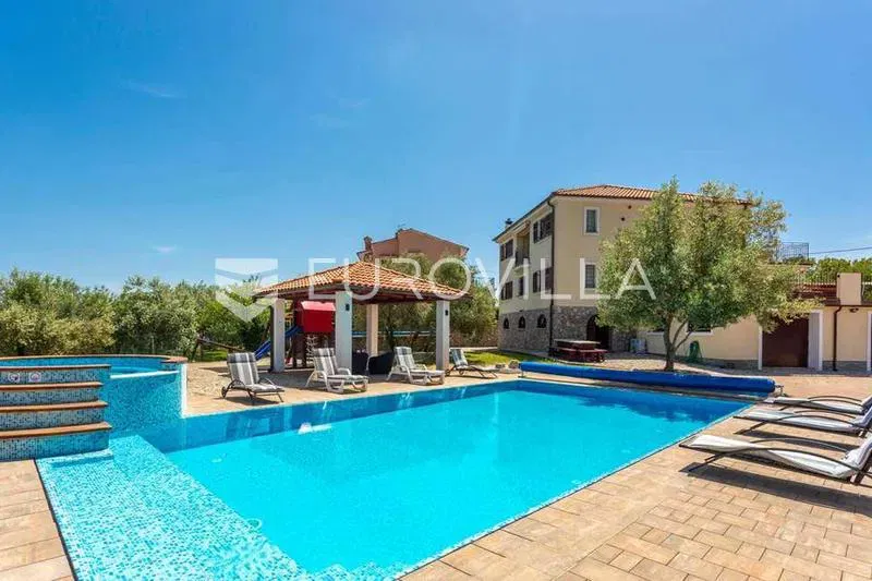 Krk, Dobrinj, Rustic Villa with a 60 m² heated pool, jacuzzi, sauna, and fitness – 2