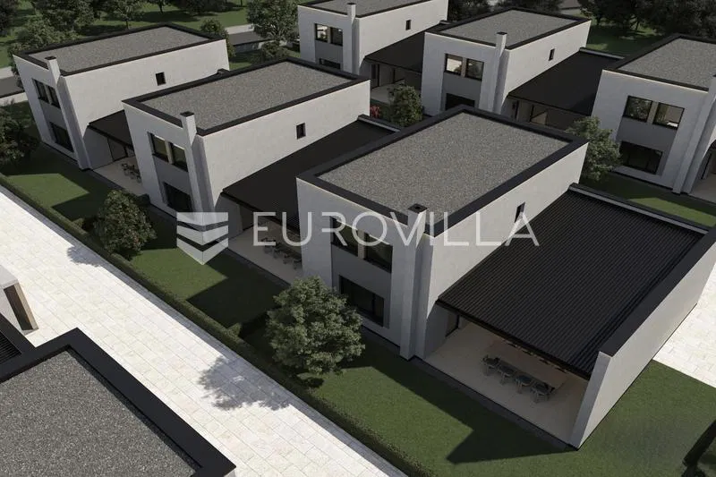 Donji Kraljevec, kuća u nizu površine 141,84 m²