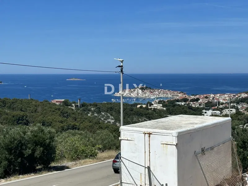 PRIMOŠTEN – Apartment with sea view, garden, jacuzzi and garage – 3