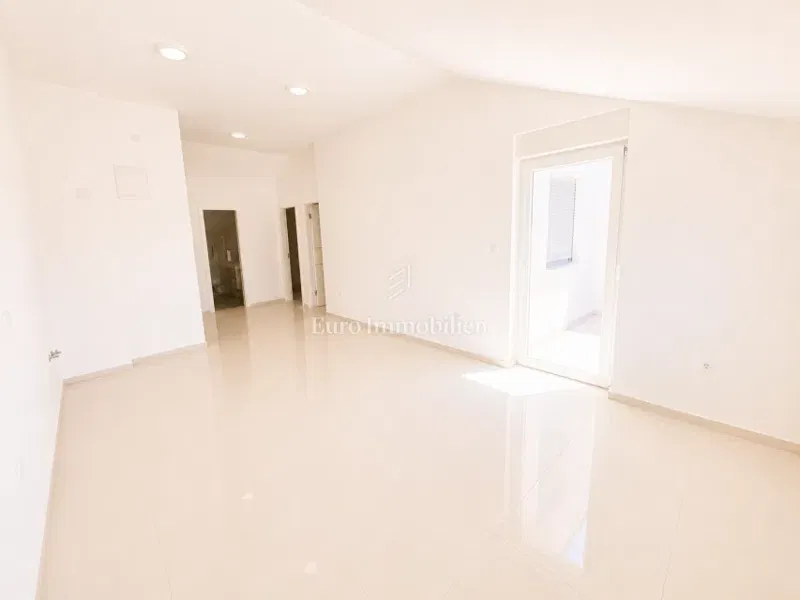 Crikvenica – New Apartment Near the Sea S6 – 2