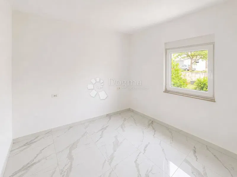 Apartament Maslenica, Jasenice, 57m2 – 2