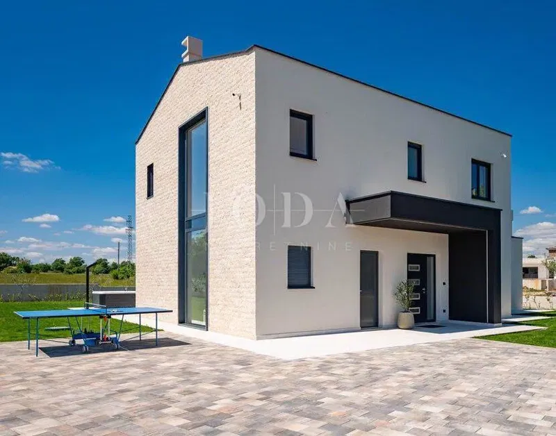 Casa Labin – 3