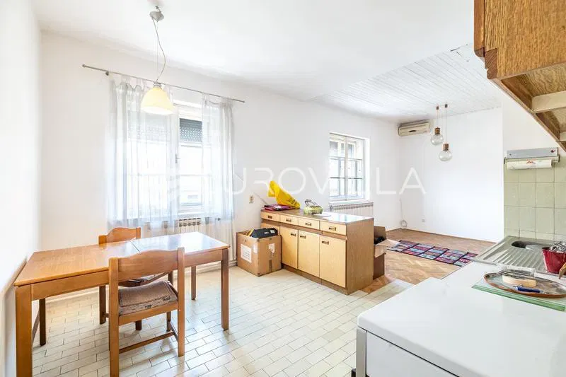 City Center - Spacious Two-Bedroom Apartment of 81 m² in an Excellent Location – 2