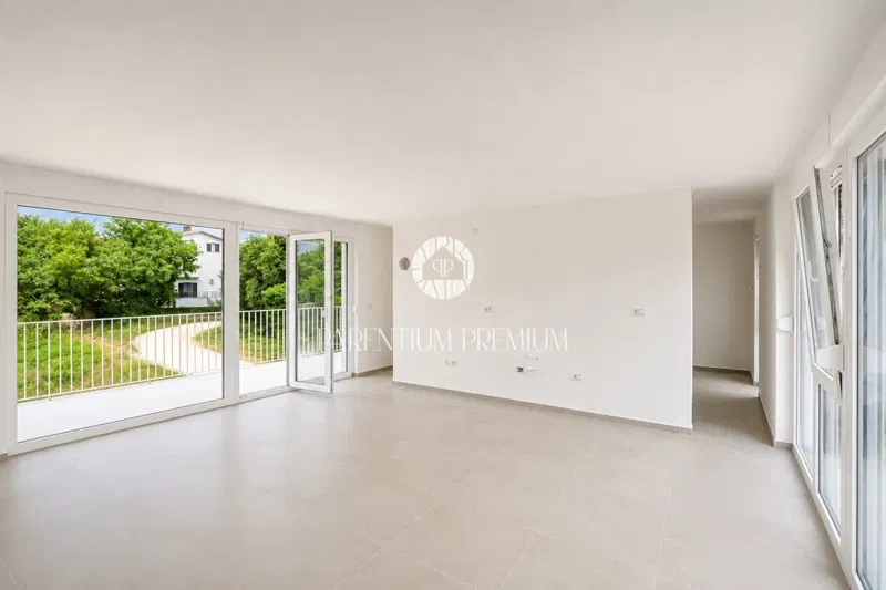 Umag vicinity, apartment on the 2nd floor 79m2, 1500m from the sea - copy – 3