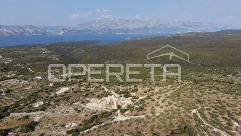 Großes Baugrundstück mit rechtskräftiger Genehmigung – Insel Brač