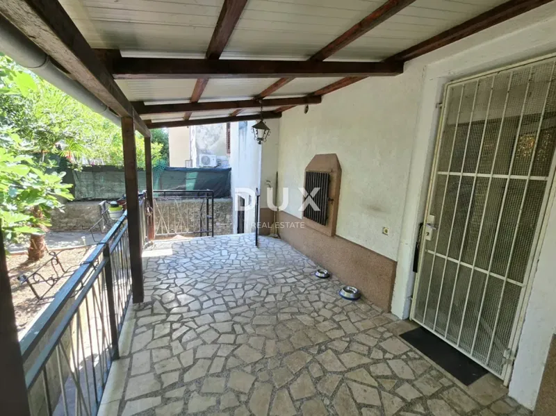 Pula, központ, 3 szobás apartman, 80,50 m2, terasz – 3