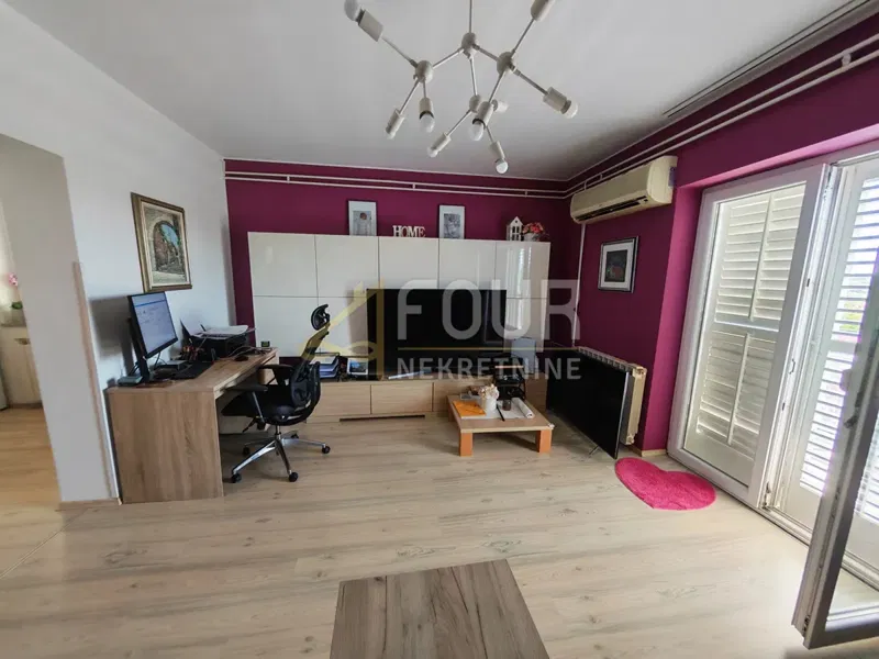 Istria, Pula, Busoler, 3s+db z ogrodem – 2