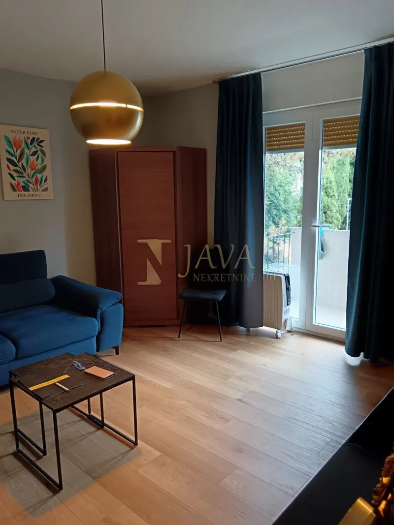 RIJEKA ADAPTED 1BR + BATHROOM, 52 m², ELEVATOR, BALCONY, FURNISHED – 2