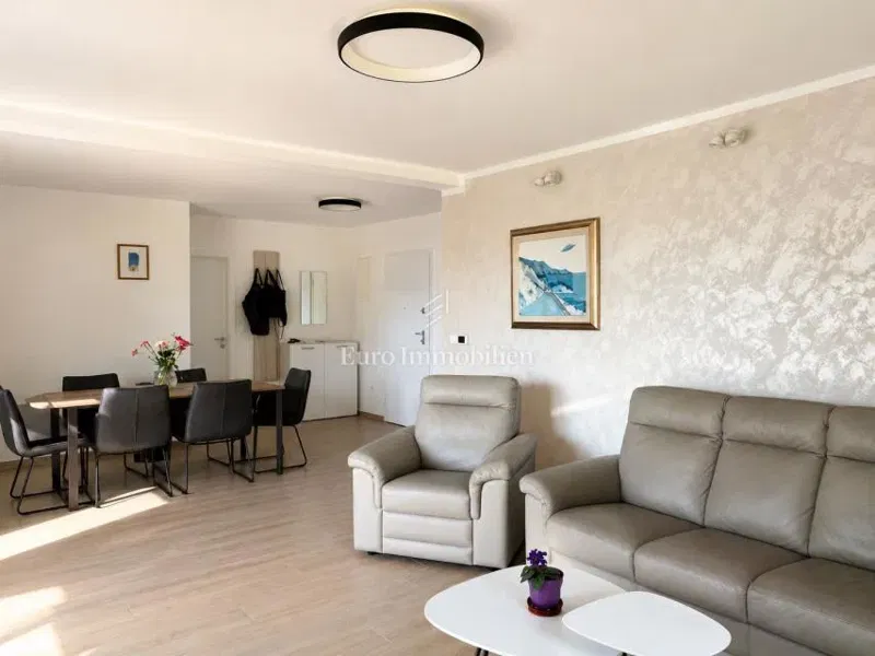 Kastav, 3BR+LR, loggia, new build – 2