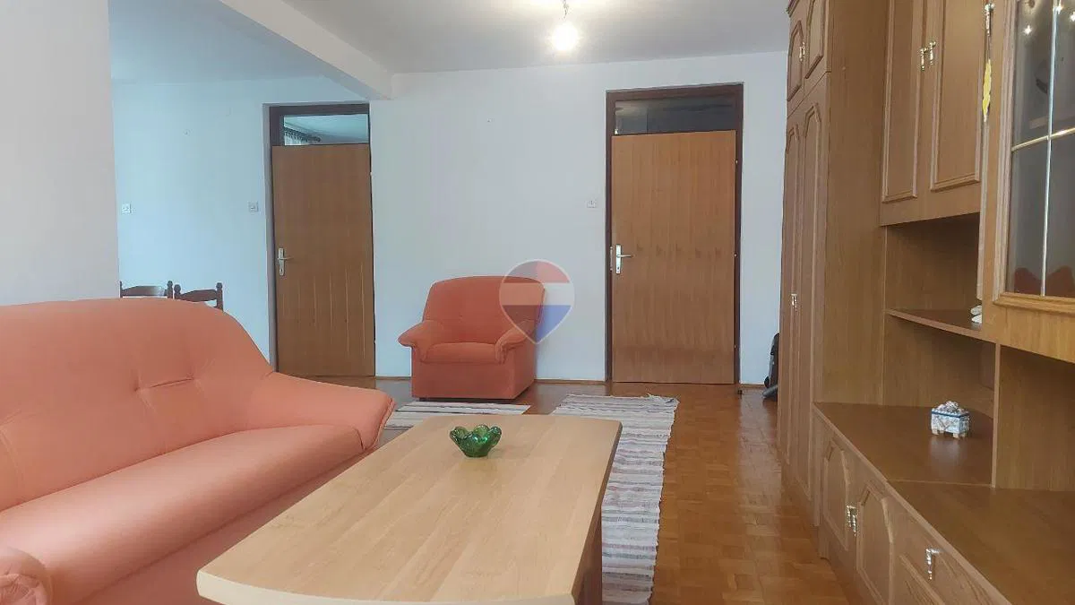 Moravice - odličan stan 76 m2 na 2. katu