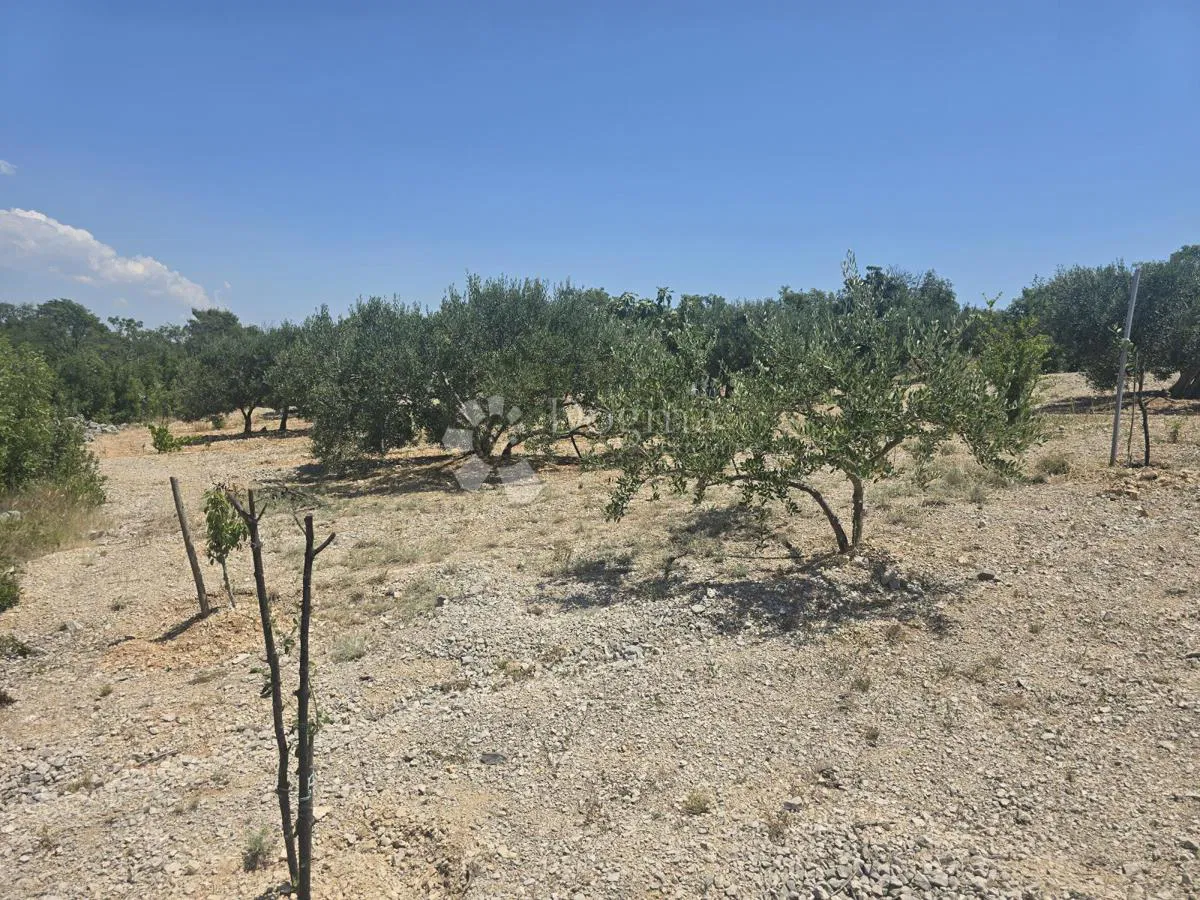 Stavební pozemek Vadalj, Primošten, 1.256m2