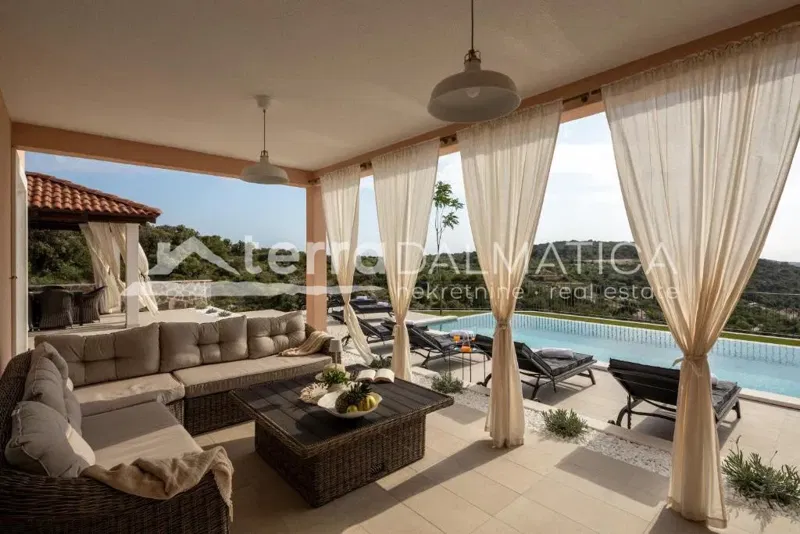 Modern house with panoramic sea views near Rogoznica – 3