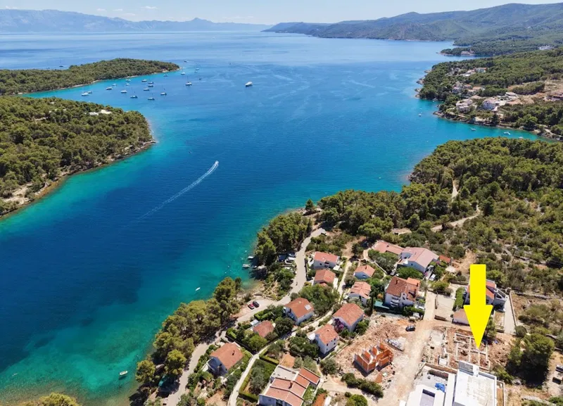Hvar, Vrboska – Exklusive Luxuswohnung im Bau mit zwei Schlafzimmern, 87 m², Garten