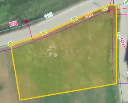 Terreno edificabile Beretinec, 1.067m2 – 3