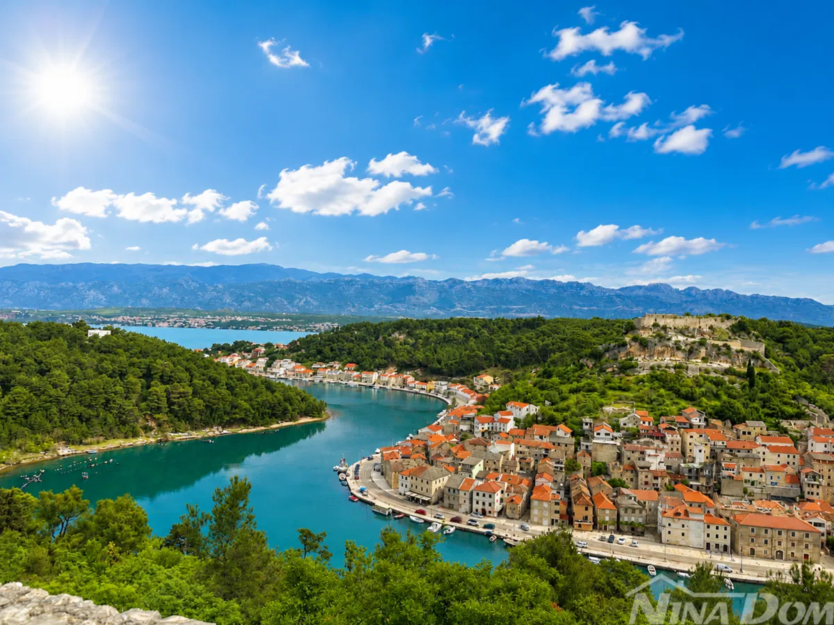 Kroatien – Novigrad | Baugrundstück 50 m vom Meer entfernt