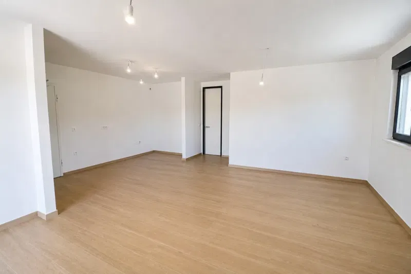 Appartamento di lusso con piscina privata e giardino, a 60 m dal mare – 3