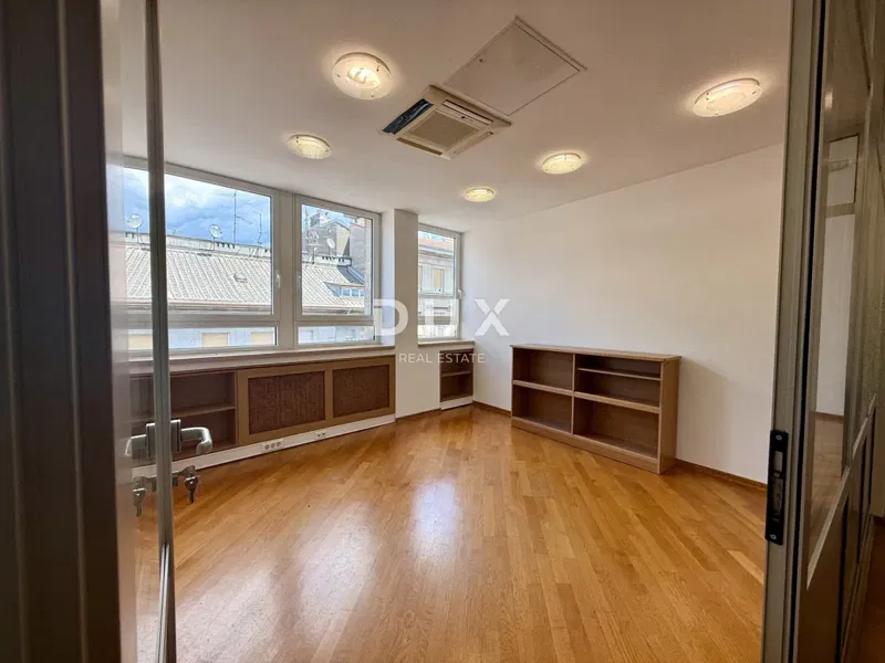 RIJEKA, CENTER - Beautiful office space in a perfect location near Korzo! – 2