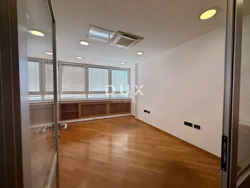 RIJEKA, CENTER - Beautiful office space in a perfect location near Korzo! – 3