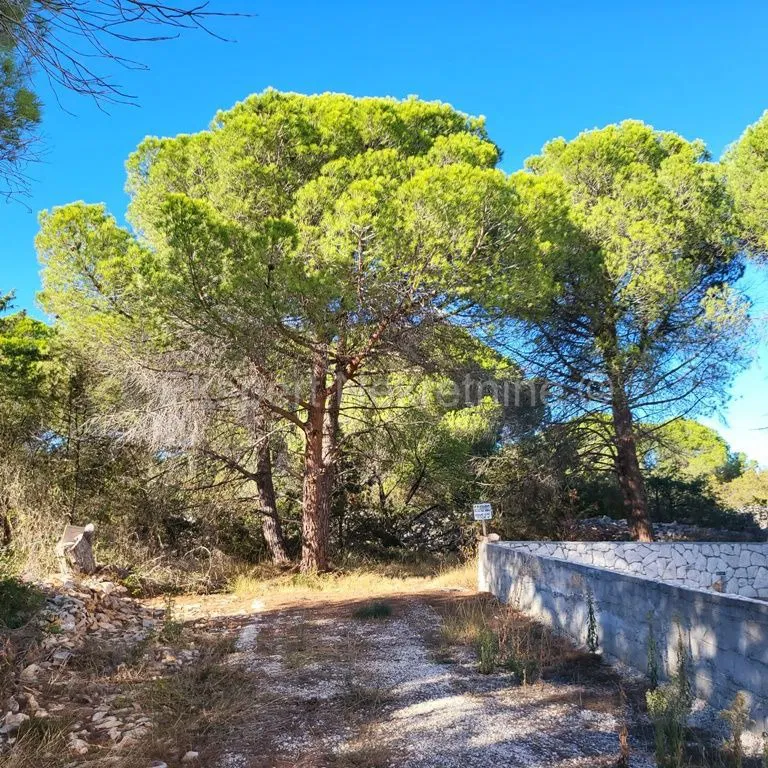Čiovo,Okrug G.,Rastići,građevinsko zemljište 754 m2