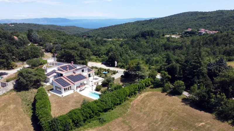 Mediteranska rezidencija bezvremenskog luksuza