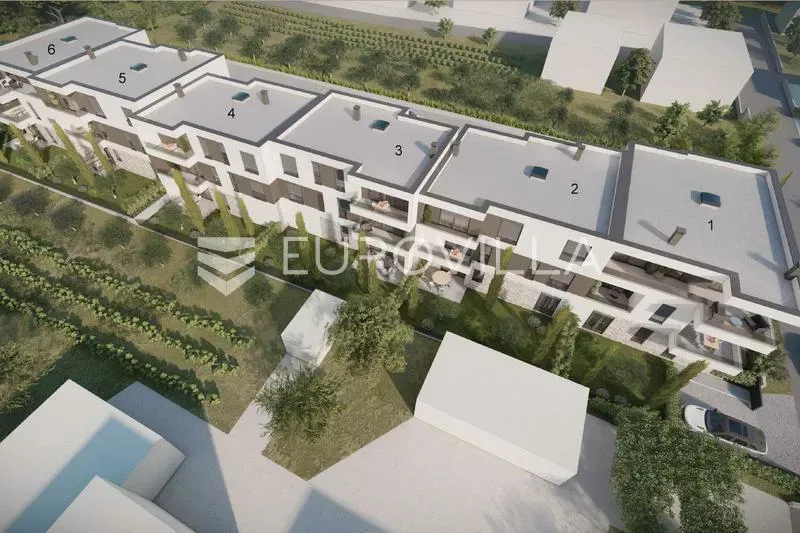 Pula, Kaštanjer - Modern Three-Room Apartment in New Building, ground Floor, Prime Location – 3