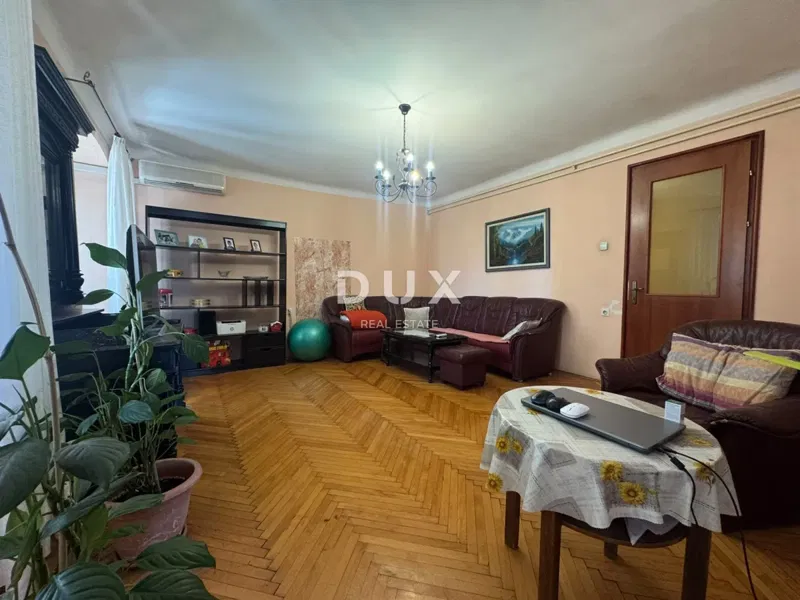 RIJEKA, CENTER – Spacious four-room apartment of 110 m² near Korzo – 2