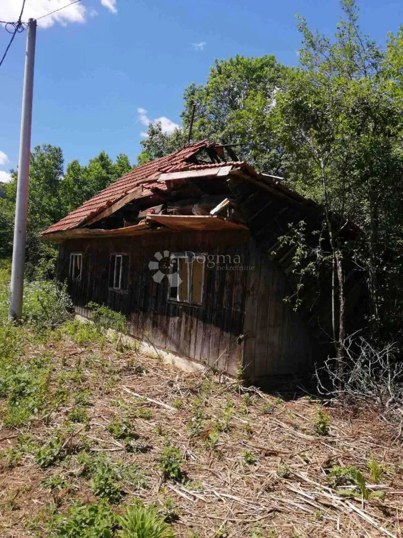 Saborsko, old house for demolition or renovation – 3