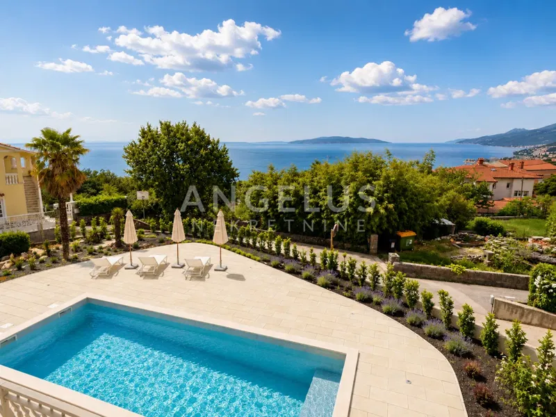 Opatija, Volosko - Hiša s pogledom na morje in bazenom, 230m2, dolgoročni najem!