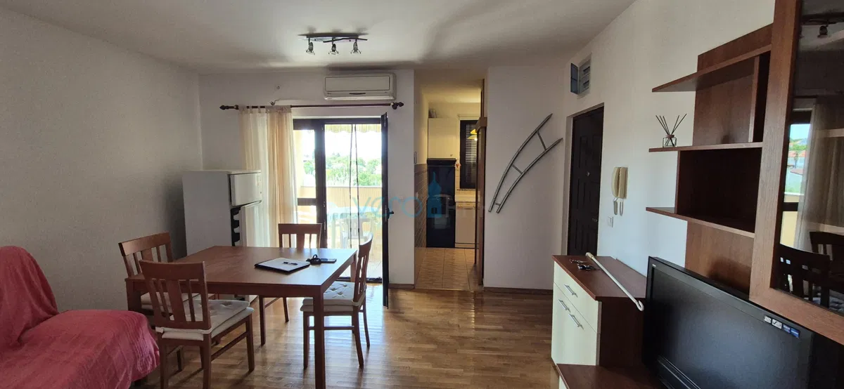 Malinska, centar, otok Krk, dvosoban stan na prvom katu, pogled, prodaja