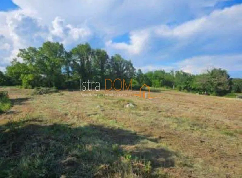 Terreno Žminj, 1.410m2