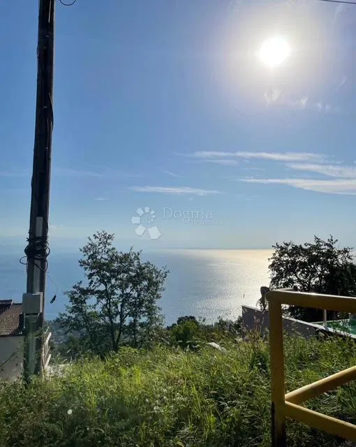 Építési telek Lovran, 1.339m2