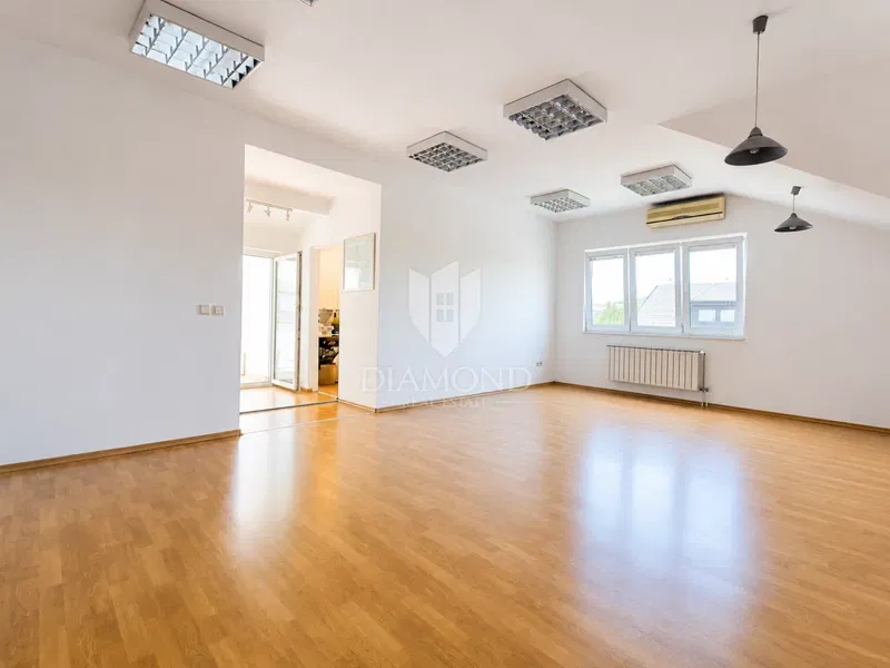 Appartamento Anindol, Samobor, 95m2 – 2