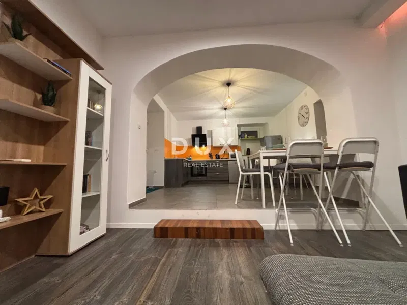 OPATIJA, KÖZPONT - Ritka ajánlat: exkluzív 2 hálószobás + nappalis apartman terasszal és parkolóhellyel, Opatija központjában, a tenger közelében! – 2