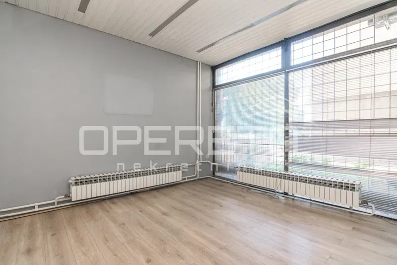 COMMERCIAL SPACE, TREŠNJEVKA, 81 M2, STREET LOCAL. – 3