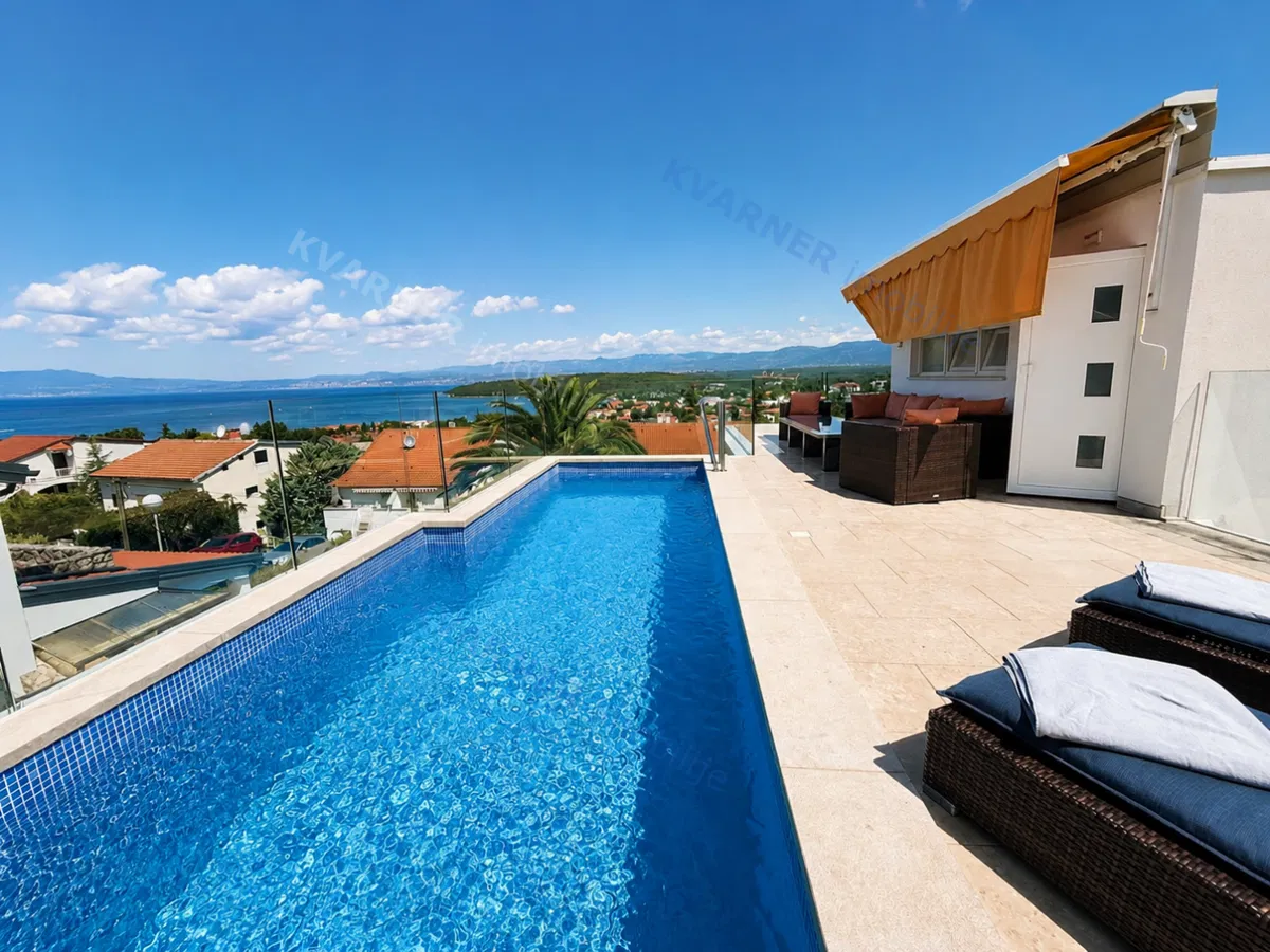 Njivice - Apartment mit Pool und Meerblick