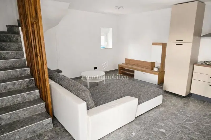 Renovated Stone House with Swimming Pool – Žminj – 3