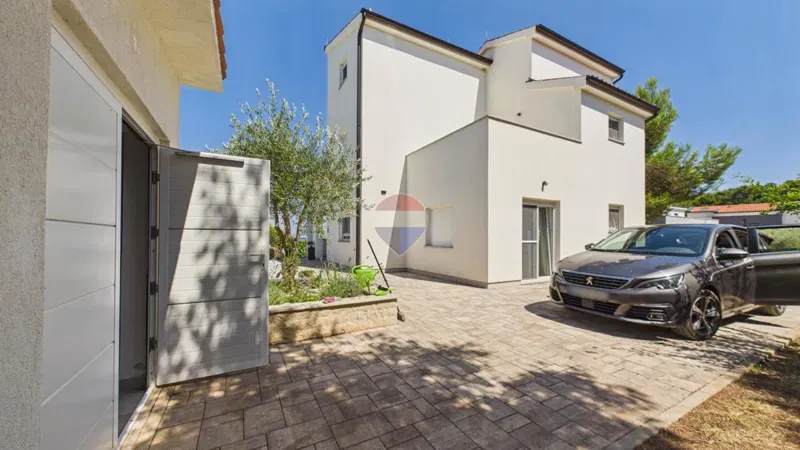 Casa Ližnjan, 221,90m2 – 2