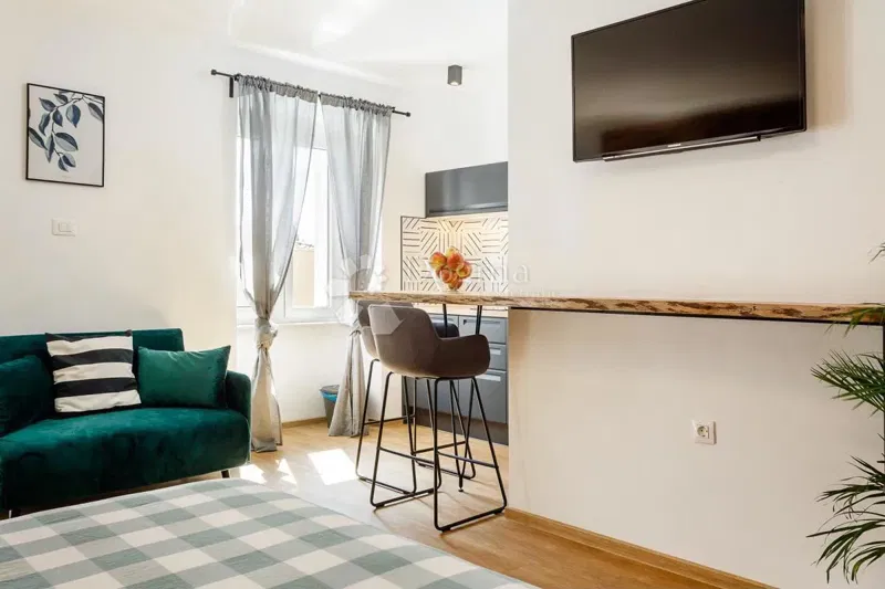 Flat Centar, Rijeka, 32m2 – 2