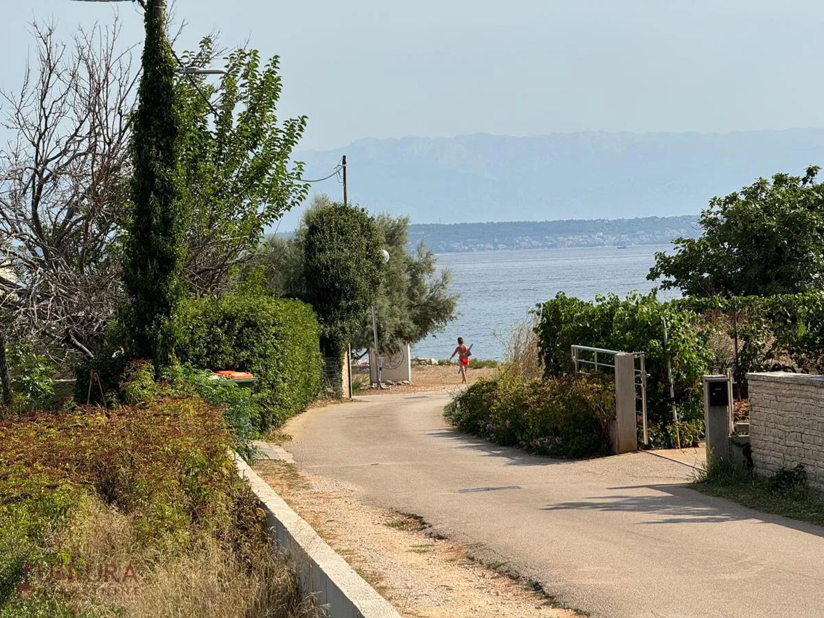 ZADAR - UGLJAN, GRAĐ.ZEMLJIŠTE 555 M2, PRODAJA, 60M OD MORA I PLAŽE, POGLED!!!