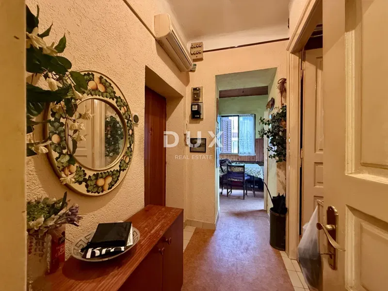 RIJEKA, BELVEDER - Two-room apartment with a balcony for adaptation - location and potential! – 2