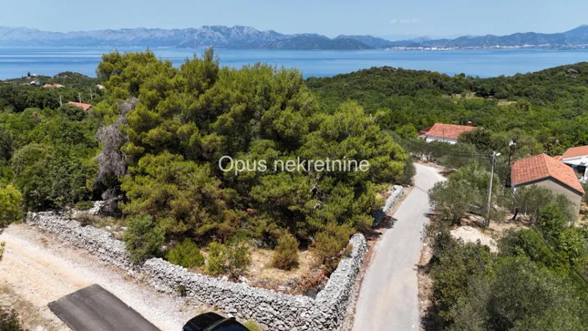 OSOBJAVA, PELJESAC - gradevinsko zemljiste 387 m2 s projektom (Video) A