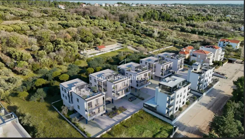 Moderno appartamento C2 con terrazza sul tetto – 3