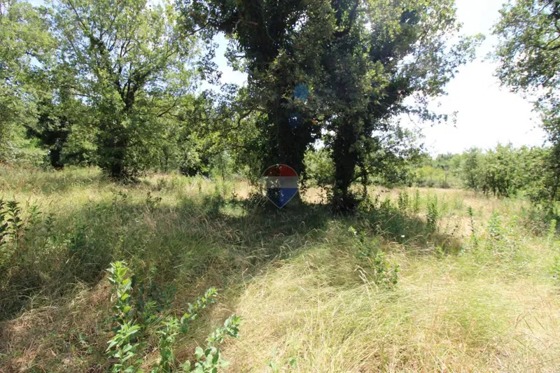 Building plot Baderna, Poreč, 615m2 – 2